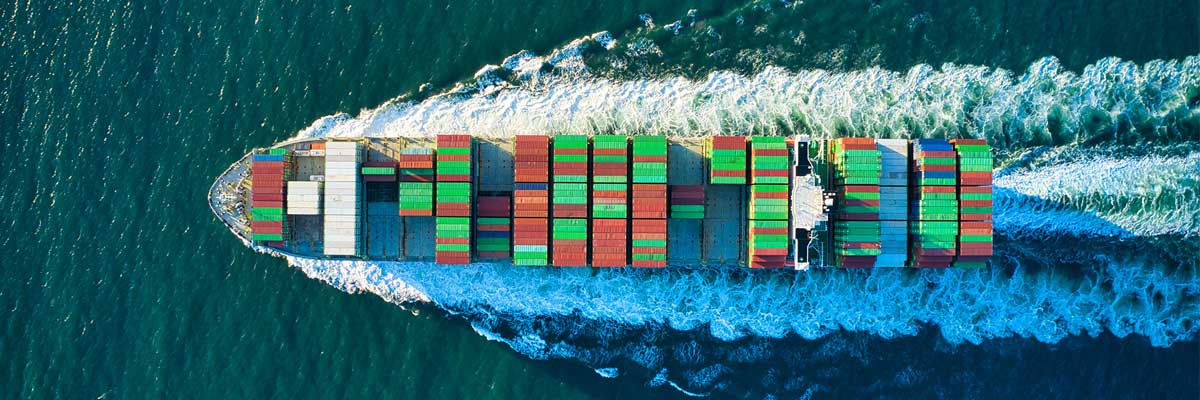 canal container ship